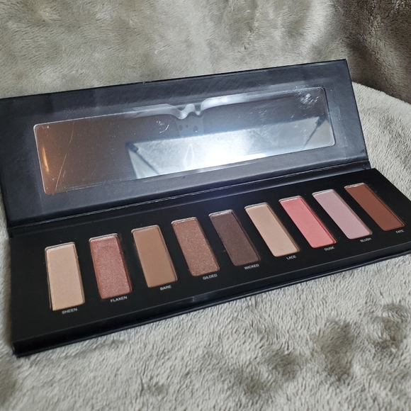 NIB StudioMakeup Eyeshadow Pallette - Picture 4 of 4